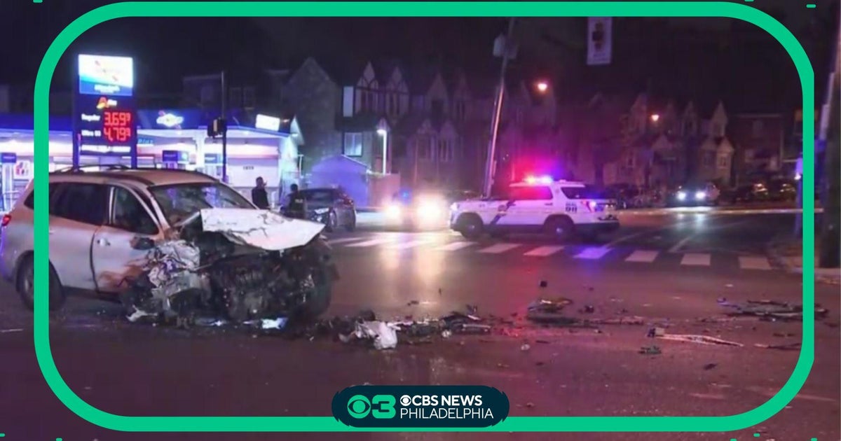 2 Philadelphia police officers recovering after crash in Logan CBS