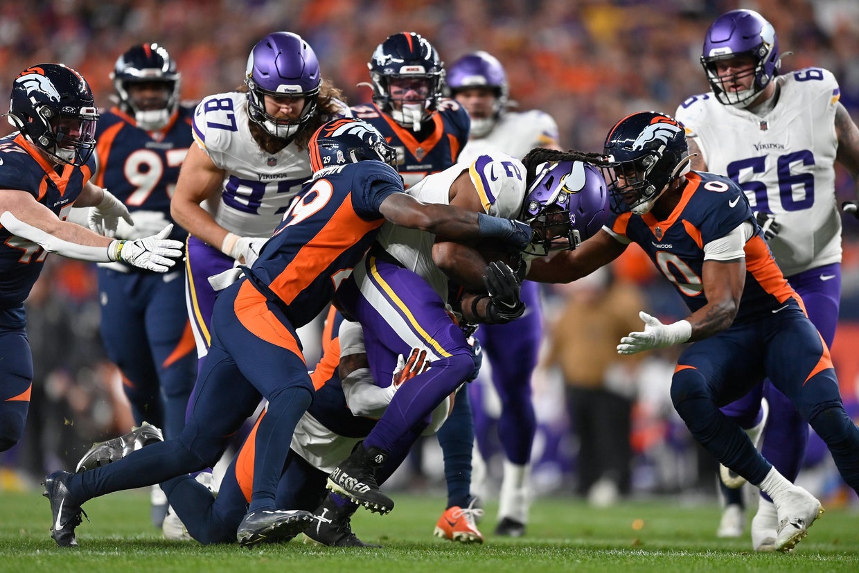 Minnesota Vikings v Denver Broncos 