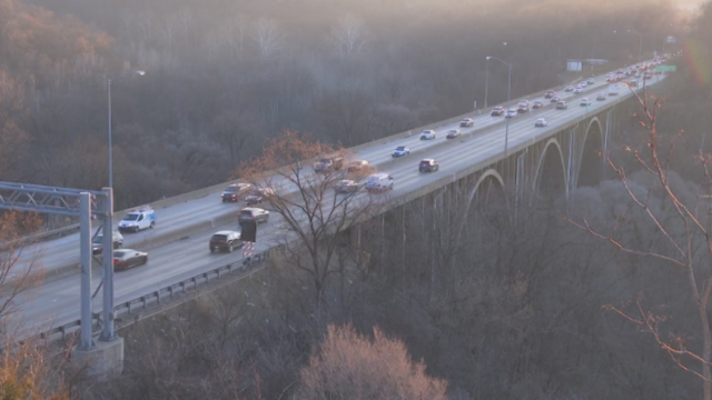 kdka-commercial-street-bridge.png 