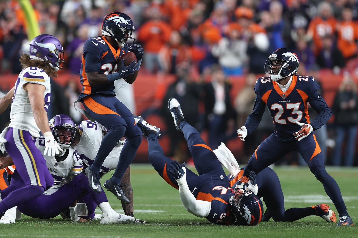 Minnesota Vikings v Denver Broncos 