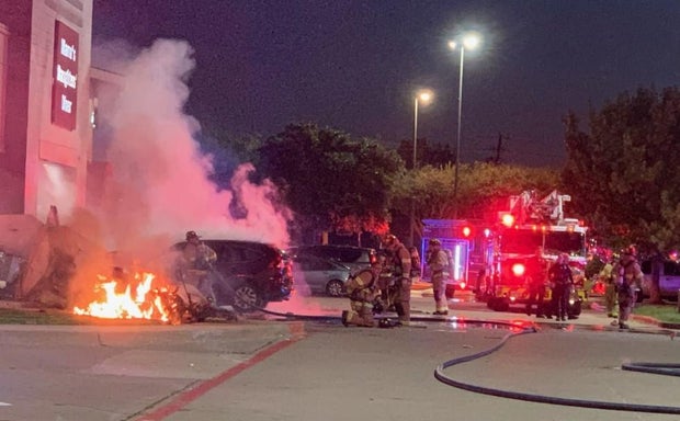 Pilot killed after plane crashes near Plano, Texas