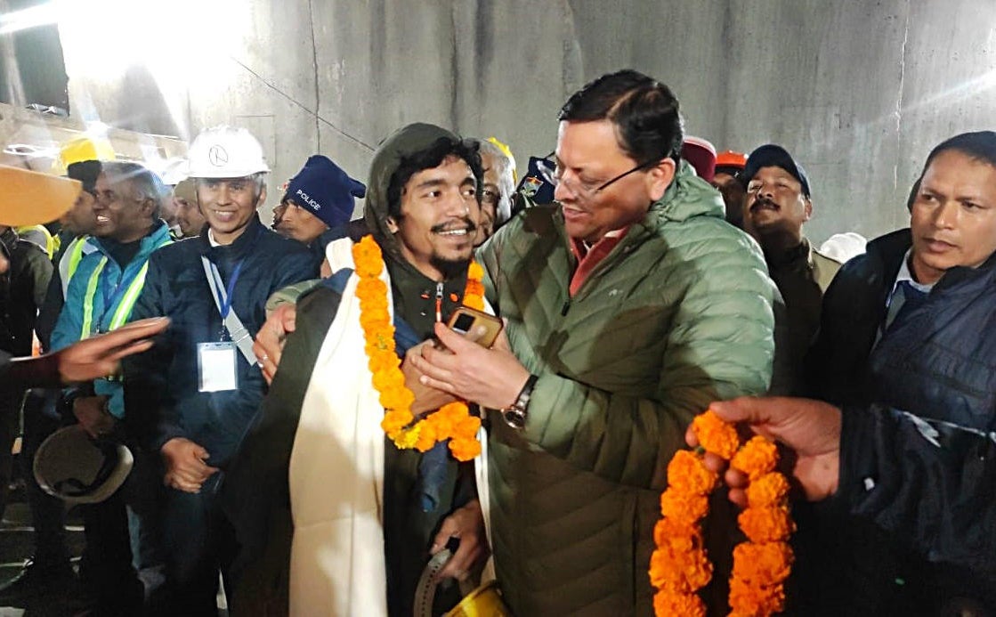 41 men rescued from India tunnel by 