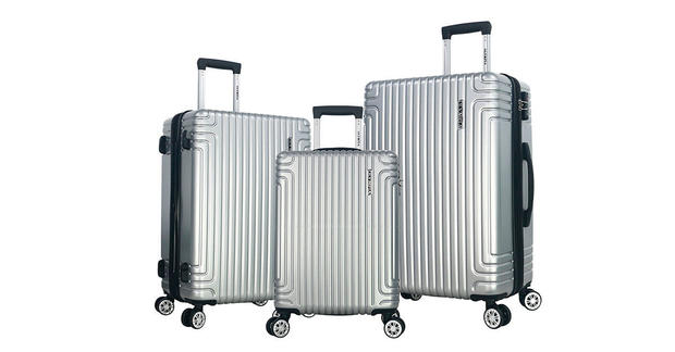 cbs-deals-olympia-luggage-hero.jpg 