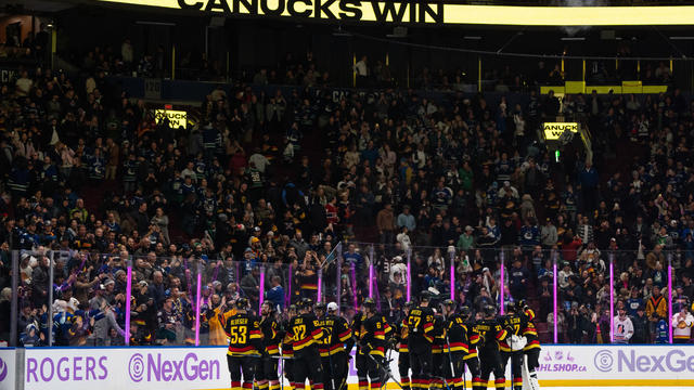 NHL: NOV 28 Ducks at Canucks 