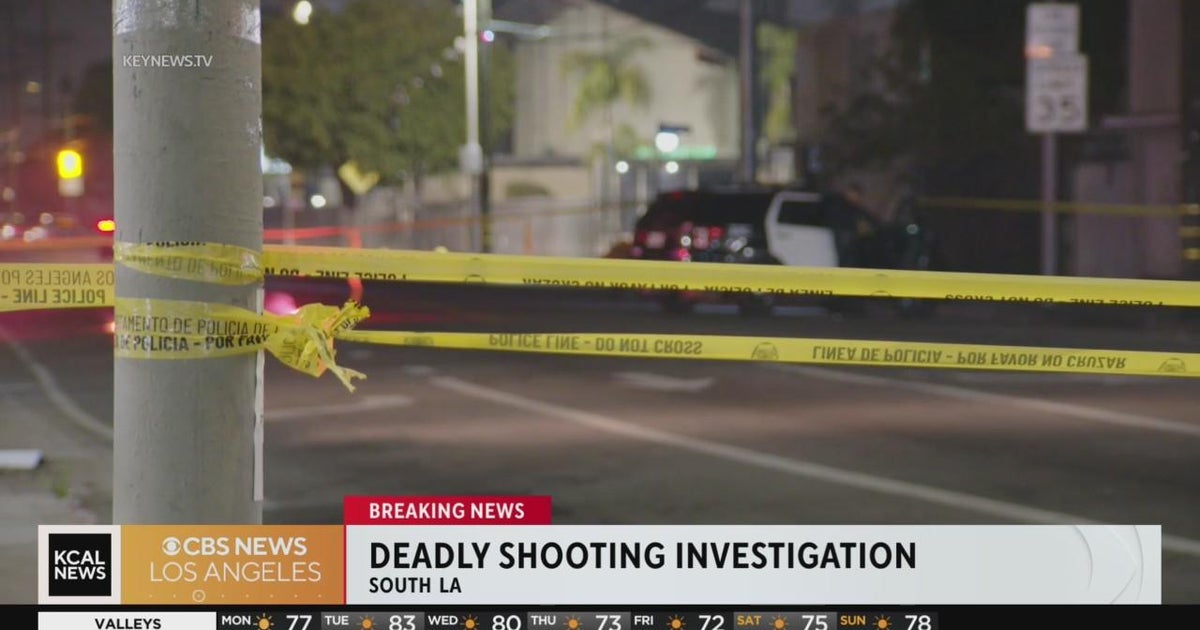 Man shot to death at South LA gas station - CBS Los Angeles