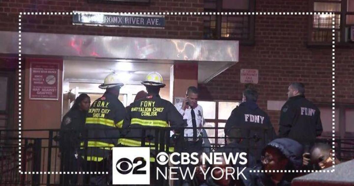 Bronx Man Killed When Lithium Ion Battery Sparks Fire At Nycha Building Fdny Says Cbs New York 