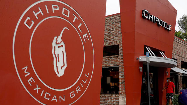 Chipotle Reports Better Than Expected Quarterly Earnings 