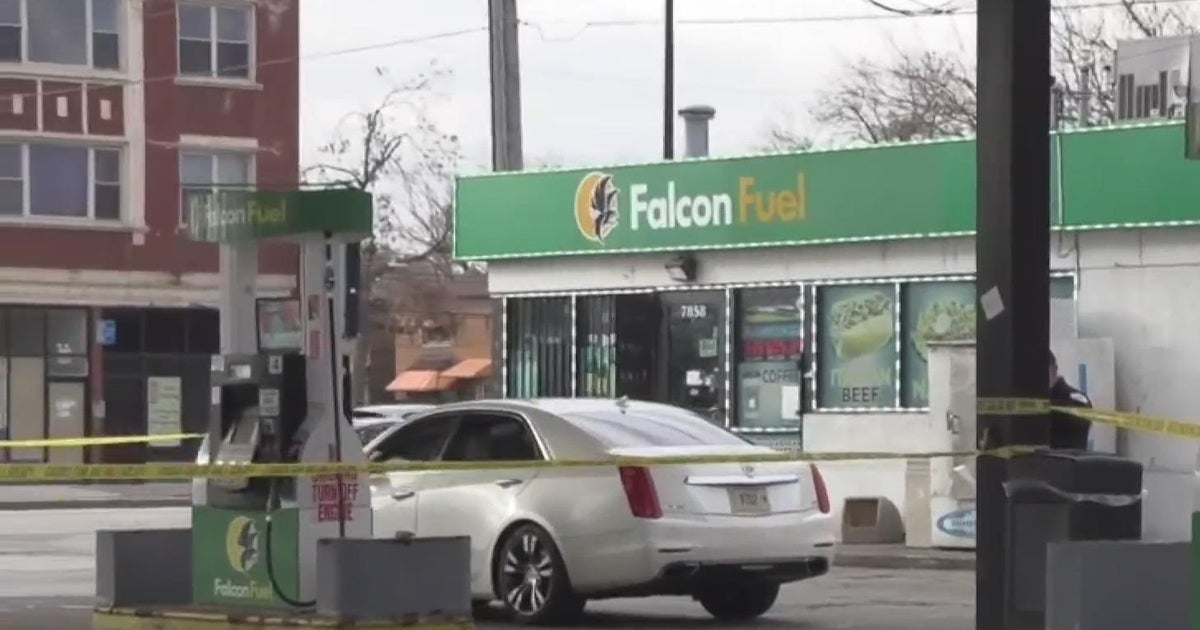 Chicago police investigate gas station shooting - CBS Chicago