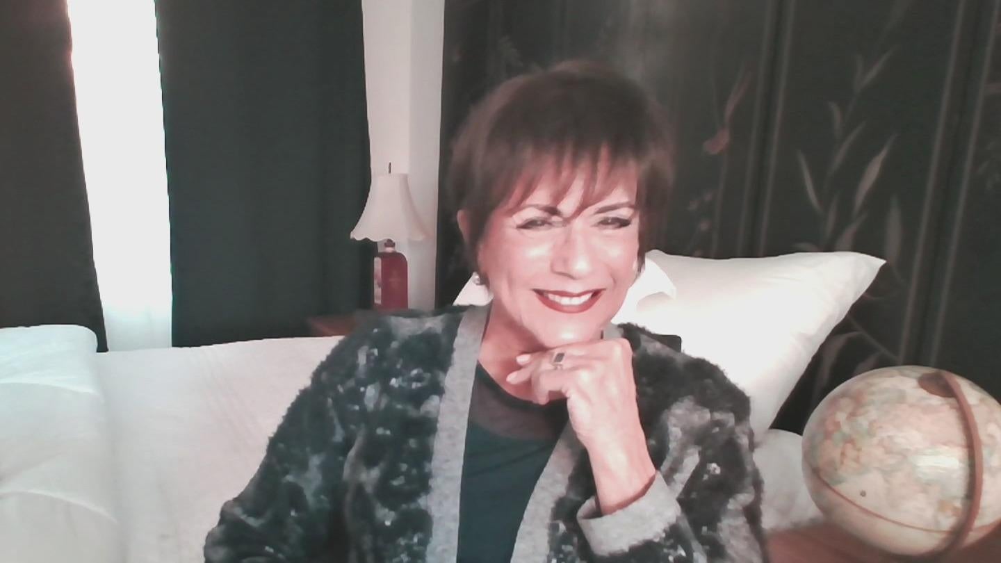 Actress Colleen Zenk talks about taking new role as villain on \, image size:1440x810