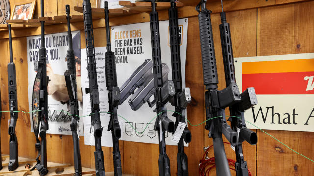 State Of Illinois Passes Illinois  Assault Weapons Ban 