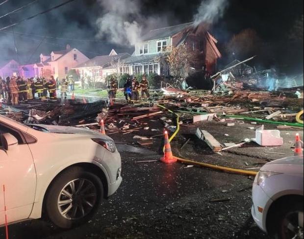 House explosion in upstate New York leaves 1 dead 