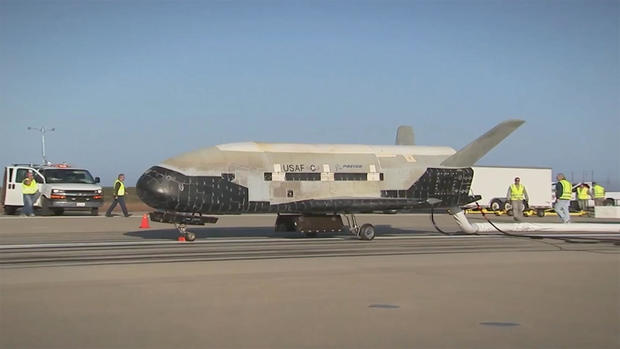 x37b-file-1.jpg