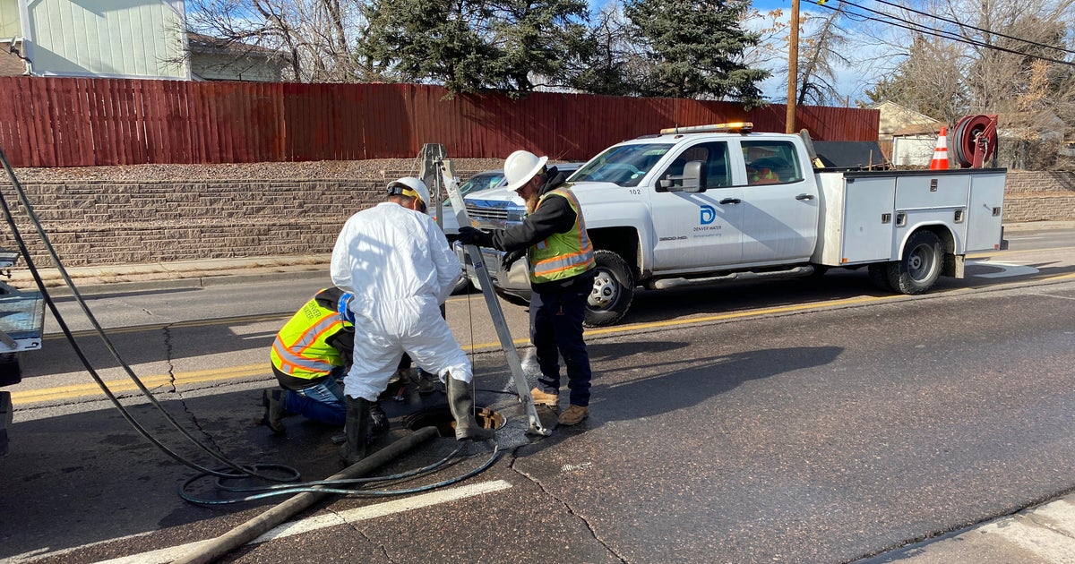 Water main break shuts down northbound lanes of Sheridan Boulevard at ...