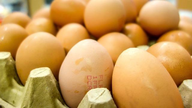 cbsn-fusion-egg-prices-are-expected-to-soar-is-that-sign-of-inflation-woes-thumbnail-2531252-640x360.jpg 