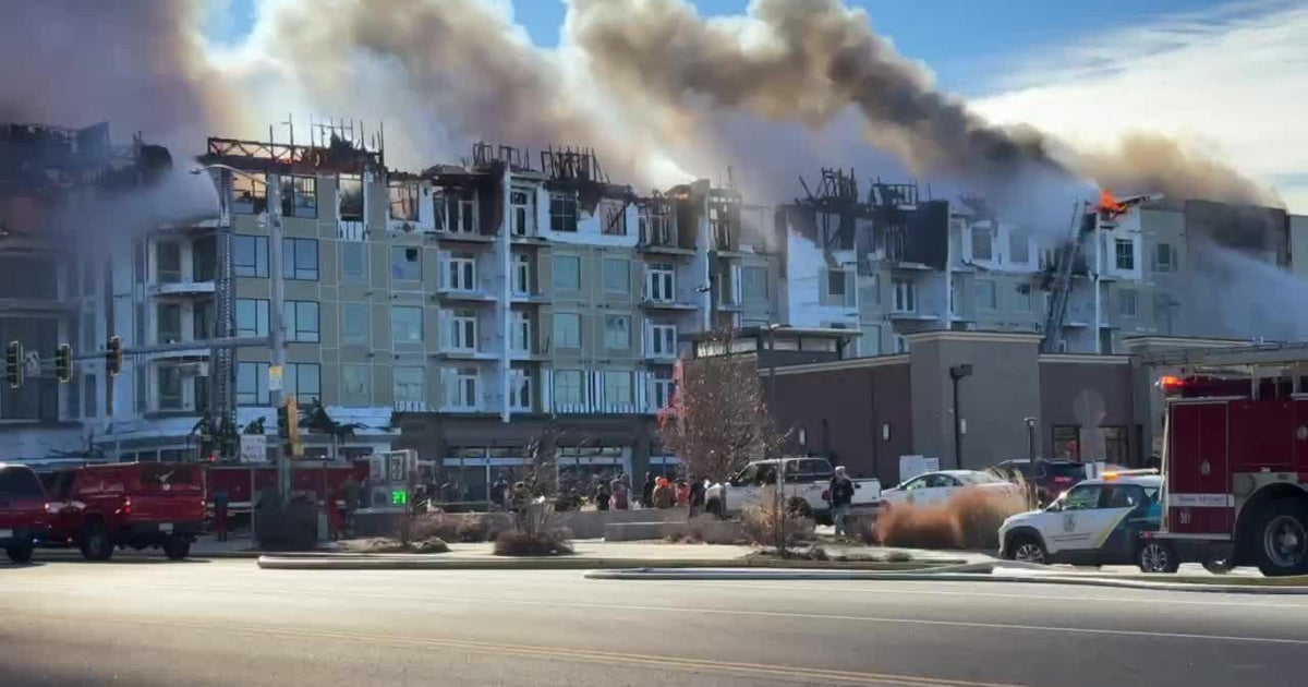Large fire burning at an Aurora apartment complex under construction ...