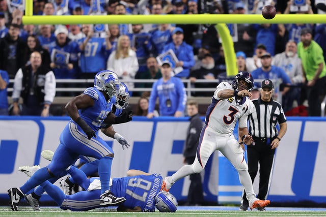 Denver Broncos v Detroit Lions