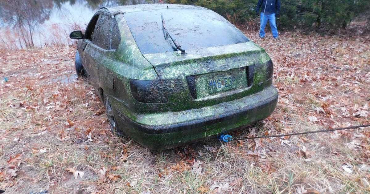Car linked to person missing since 2013 found in Missouri pond: "Major break"