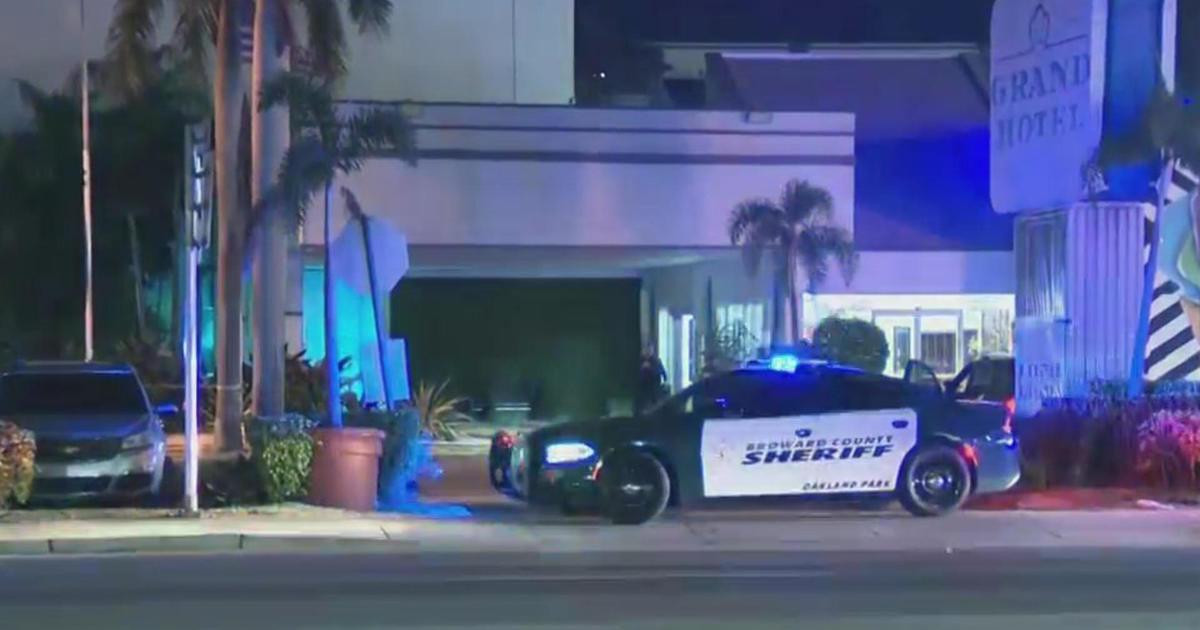 Broward Sheriff SWAT situation ends at Oakland Park hotel