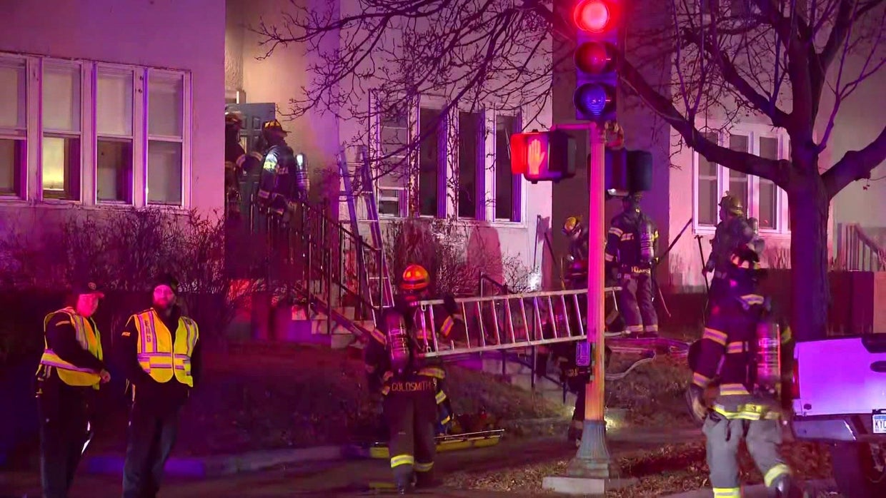 Fire breaks out at apartment building near downtown Minneapolis - CBS ...