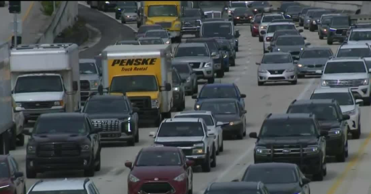 Holiday getaway journey rush in South Florida proceeds as new year looms. Here are suggestions to prevent gridlock