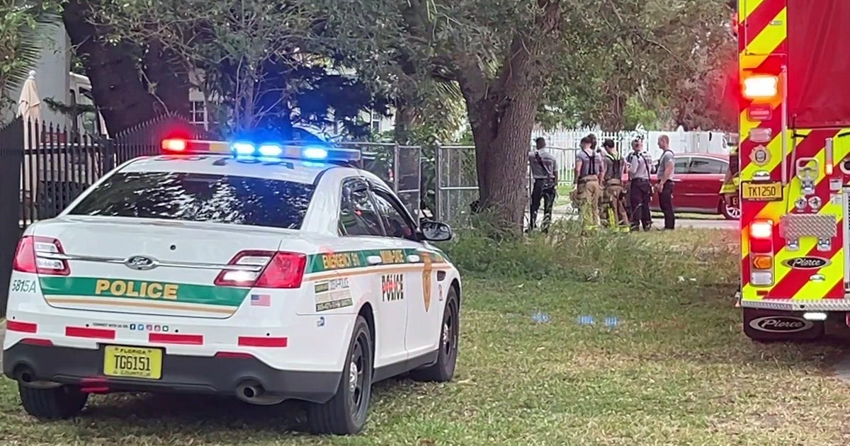 Christmas tree fire below investigation in NW Miami-Dade, no accidents noted