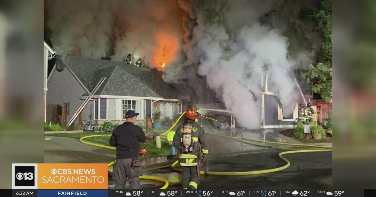 Fire rips through Roseville home on Christmas Eve