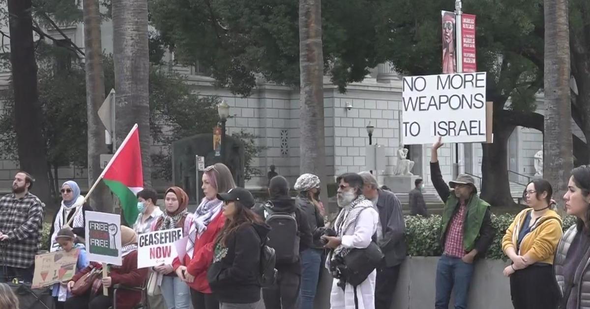 Christmas is canceled: Community gathers at California State Capitol in solidarity with Gaza