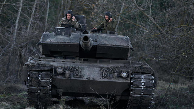Leopard 2A6 Tank Takes Position In Kreminna Forest 