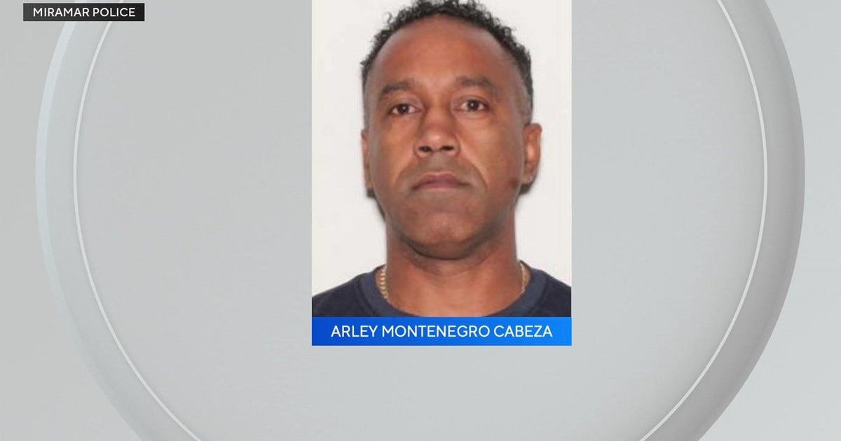 Man billed in lethal incorrect way crash in Miramar Man billed in lethal incorrect way crash in Miramar