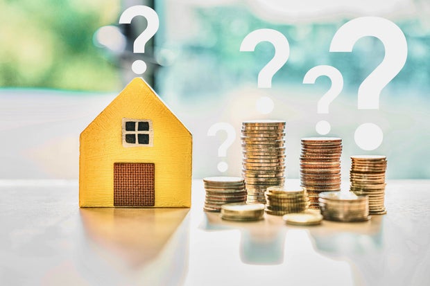 House Model with Question marks, Home problems, house building problems, Problems with buying a house and selling a house, Financial problems in buying a house