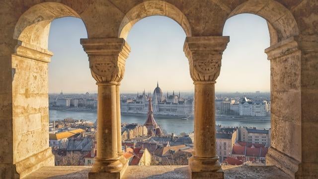 cbsn-fusion-top-travel-destinations-2024-thumbnail-2562278-640x360.jpg 