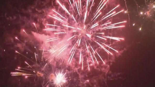 new-years-eve-fireworks.jpg 