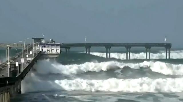 cbsn-fusion-heavy-surf-causes-dangerous-conditions-on-california-beaches-thumbnail-2564391-640x360.jpg 