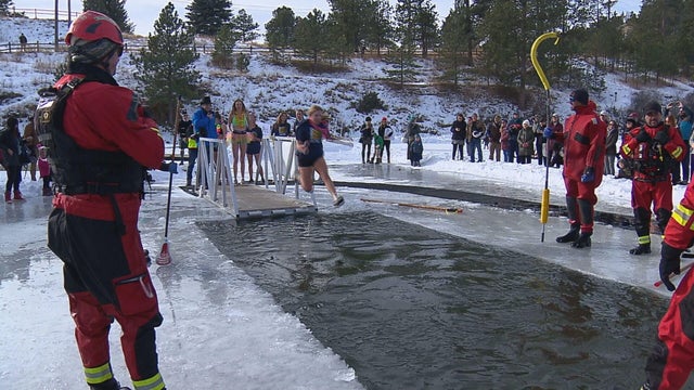 evergreen-lake-plunge-frame-252.jpg 