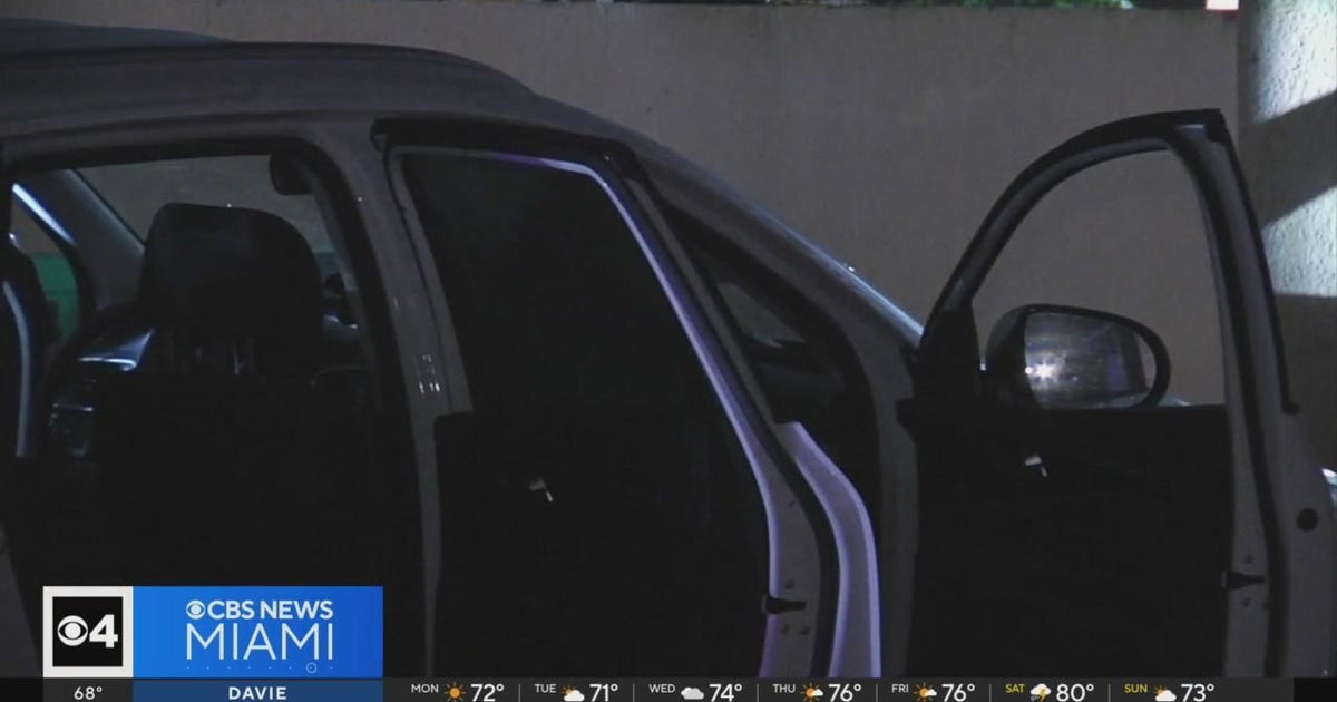 Girl wounded in SW Dade shooting