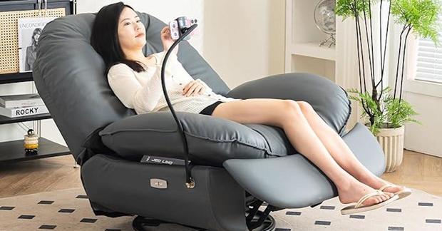 Oversized Electric Recliner Chair 
