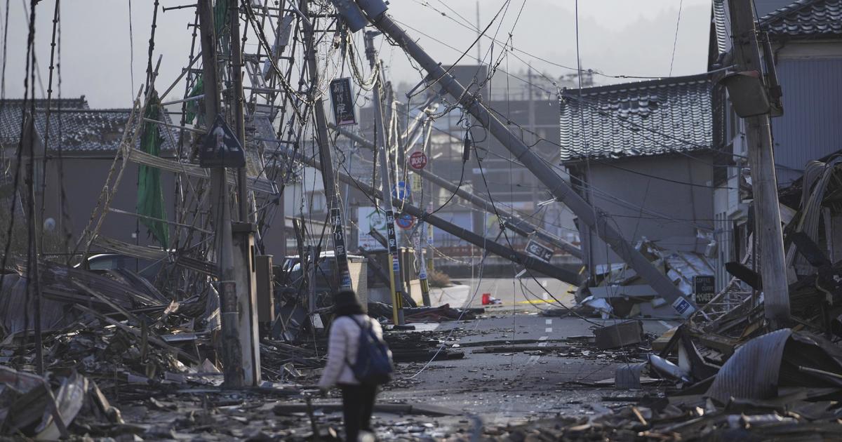 Vakarų Japonijos žemės drebėjimo aukų skaičius išaugo iki 126 žmonių