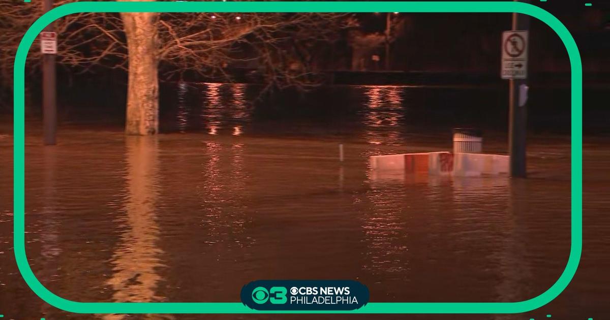 Kelly Drive closed along Schuylkill River due to flooding CBS