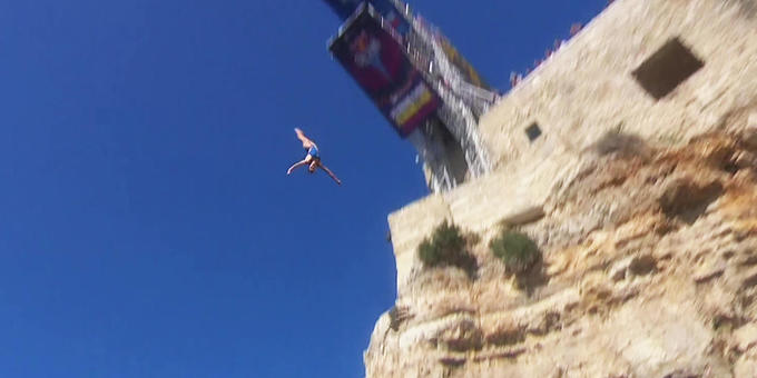 Reaching the heights of professional cliff diving 