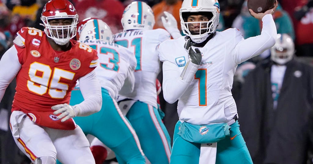 Miami Dolphins lose to Kansas City Chiefs 26-7 in just one of coldest NFL game titles at any time performed Miami Dolphins lose to Kansas City Chiefs 26-7 in just one of coldest NFL game titles at any time performed
