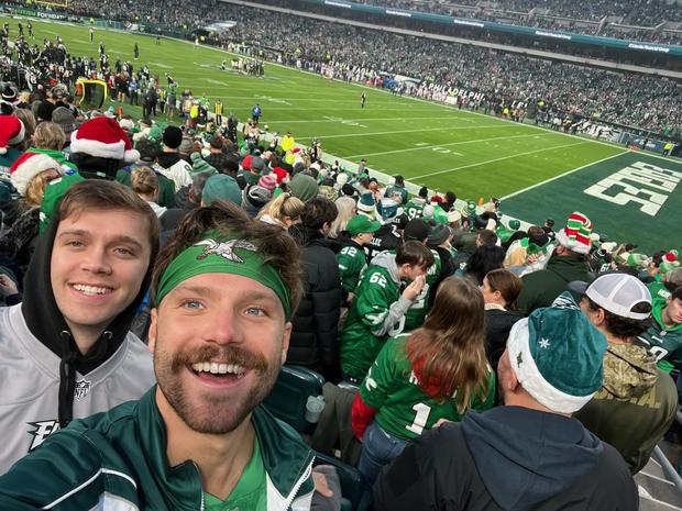 Tyler and Cole Parsons cheer on the Birds at the Christmas Day game against the New York Giants. 
