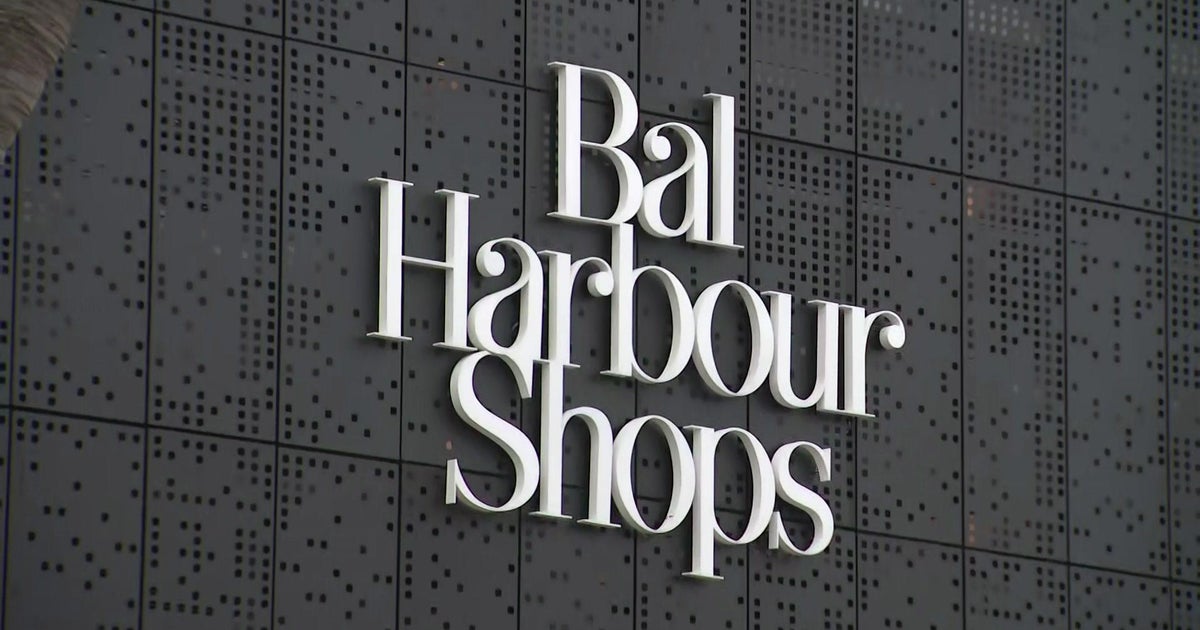 Designs to establish households, resort towers in Bal Harbour fulfill with fierce resistance Designs to establish households, resort towers in Bal Harbour fulfill with fierce resistance