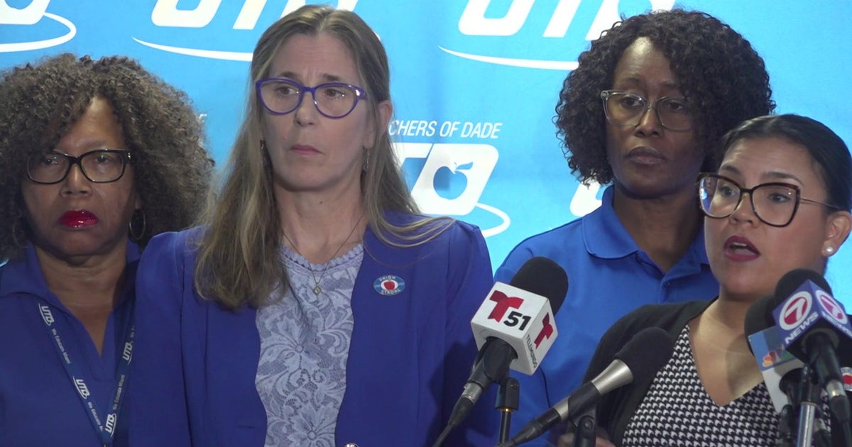 United Lecturers of Dade avoids dropping certification United Lecturers of Dade avoids dropping certification