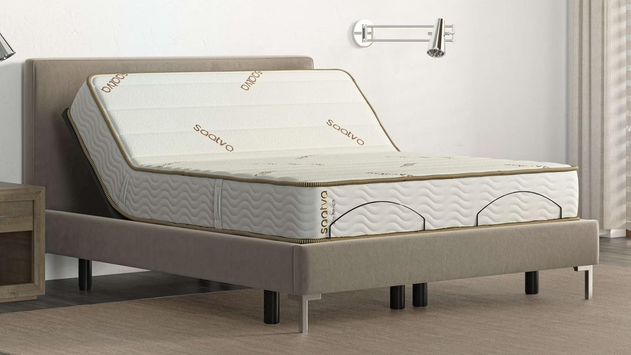 saatva-mattress.jpg 