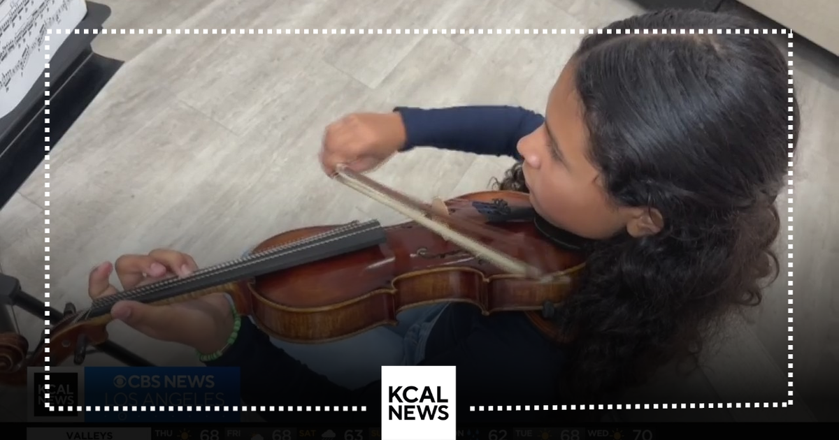 How "Violins Not Violence" changed one young girl's life CBS Los Angeles