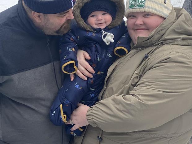 tuesday-dad-andrew-baby-bryson-and-mom-cindy-enjoying-brysons-1st-snow-day-together-in-eastampton-nj-jan-16-2024.jpg 