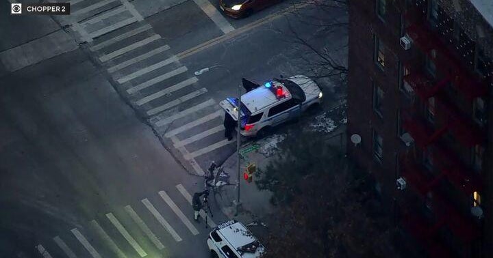 3 NYPD officers attacked in Brooklyn by man wielding machete - CBS New York