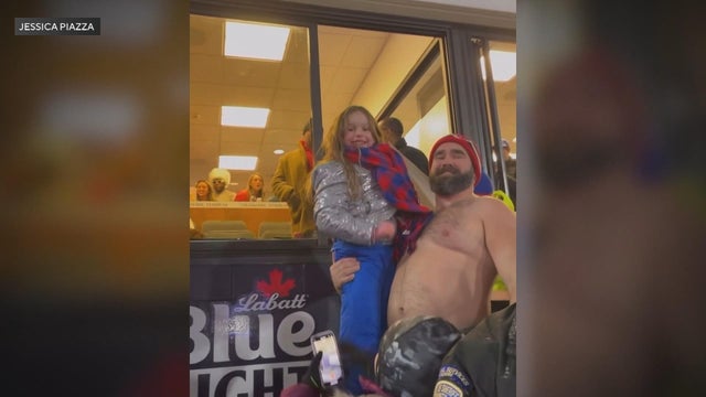 jason-kelce-and-ella-piazza-at-kc-bills-game.jpg