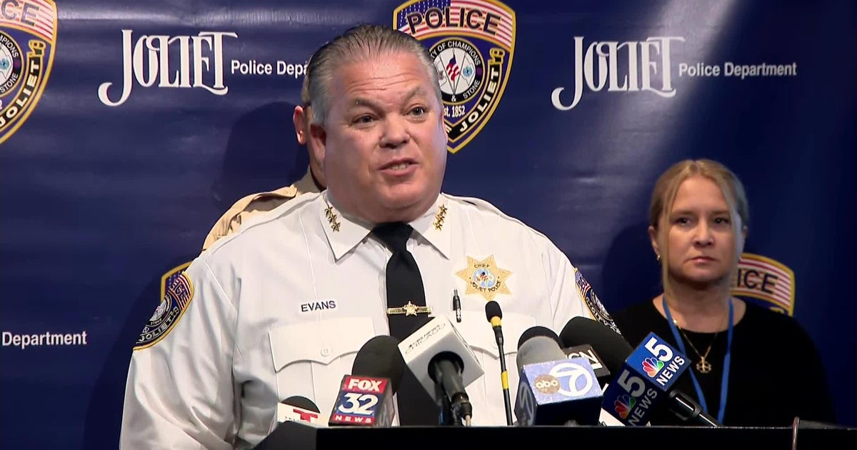 Joliet and Will County authorities discuss murders of 8 people - CBS ...