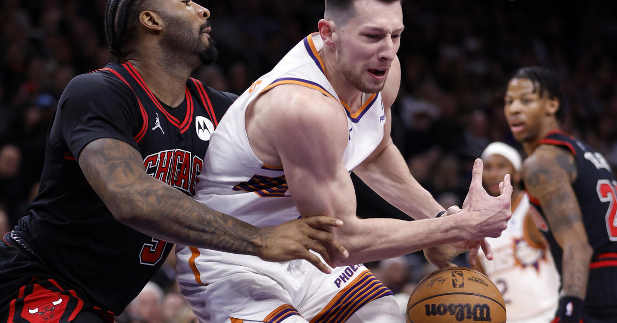 Chicago Bulls wastes a late lead and falls to the Phoenix Suns 116-115 -  Sports Illustrated Chicago Bulls News, Analysis and More